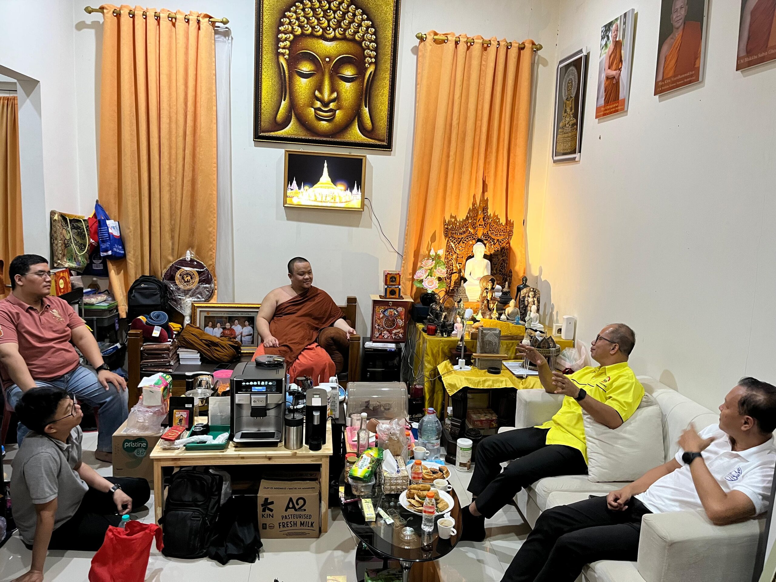 PEWARNA Banten Jalin Silaturahmi Lintas Iman di Vihara Siddharta