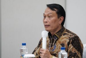 Screenshot_20251203-214350