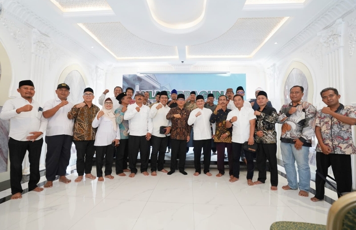 Mendes Pastikan Keuntungan Kopdes Merah Putih Dinikmati oleh Warga Desa