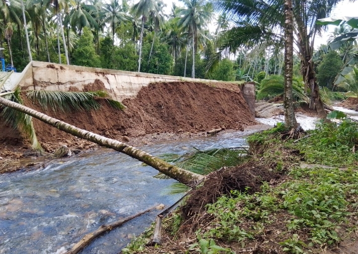 Pemilik Lahan Desak. Pemda Morotai Segera Bayar Lahan Akibat Abrasi